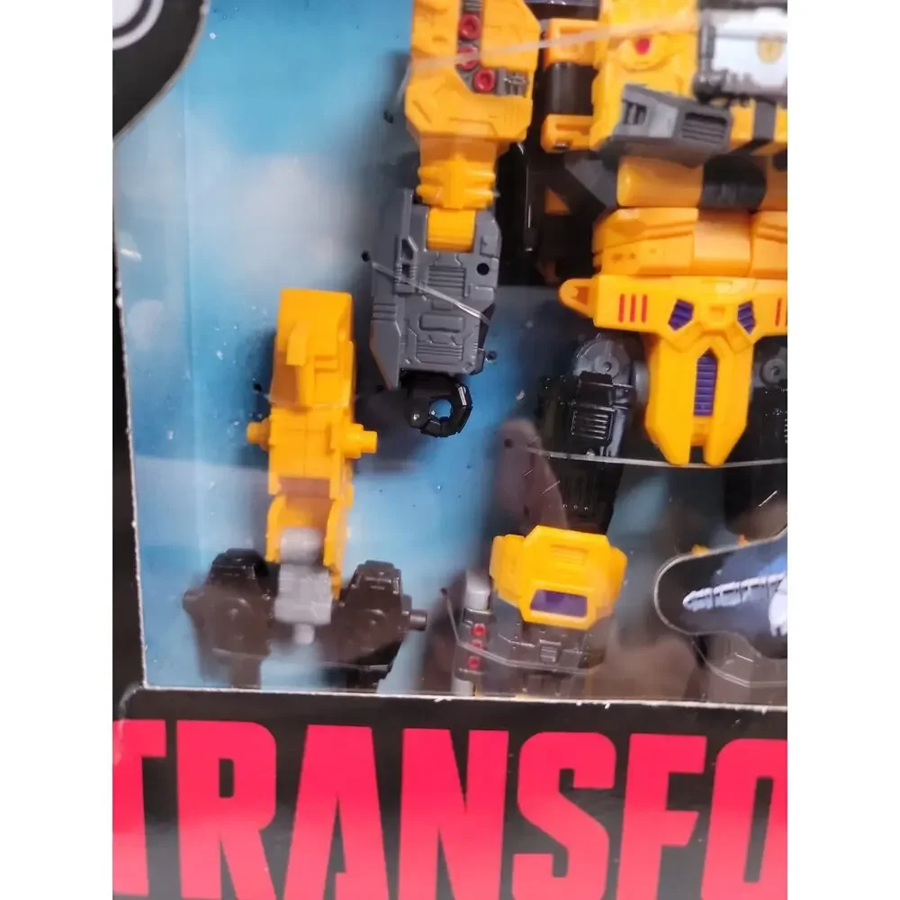 Hasbro Transformers Age Of The Primes Herald Of Unicron. Brand NEW in box